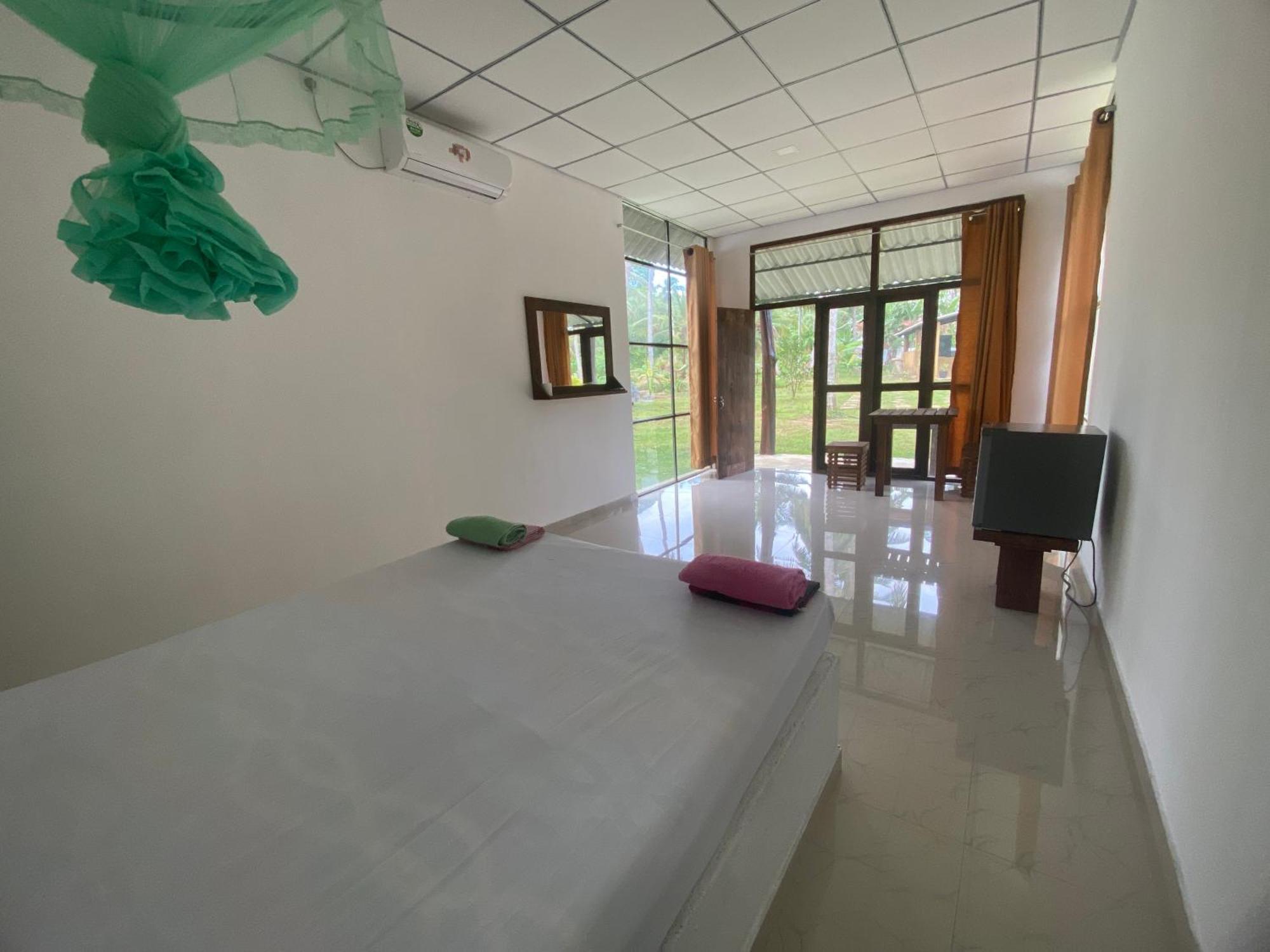 Paramount Safari Cottage Udawalawe Buitenkant foto